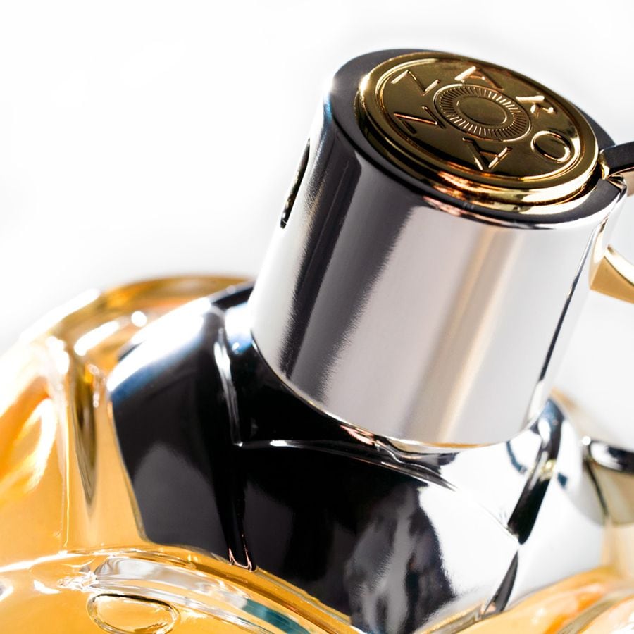 Azzaro Wanted Girl Eau de Parfum online la DOUGLAS