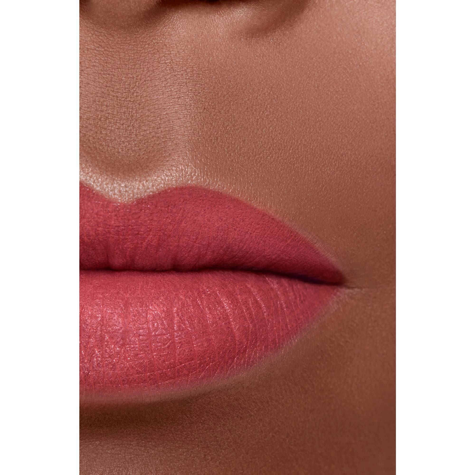 ROUGE ALLURE VELVET