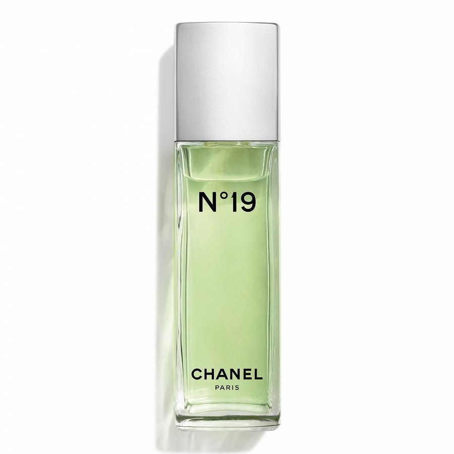 CHANEL N°19 Eau de Toilette & Parfum セット CHANEL N°19 online la DOUGLAS
