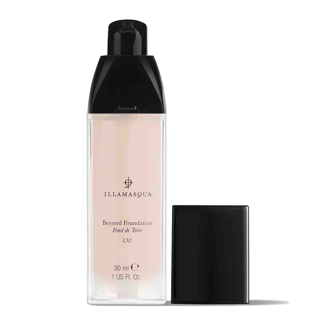 Fond de ten pentru Illamasqua Beyond Foundation 2 - Light Neutral