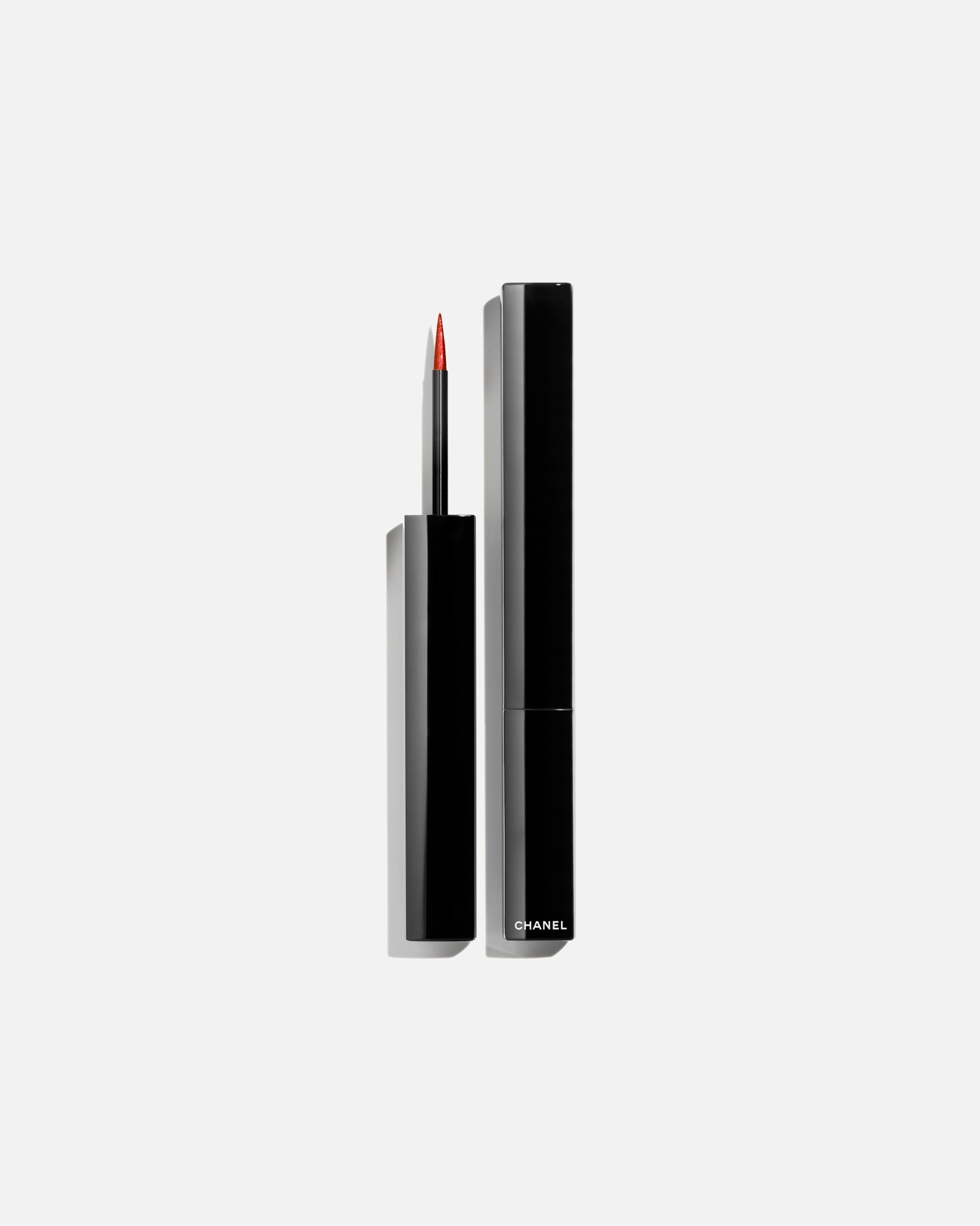 Eyeliner pentru Femei CHANEL Colectia de make-up pentru vacanta 2025 LE LINER DE CHANEL 542 FLAMBOYANT