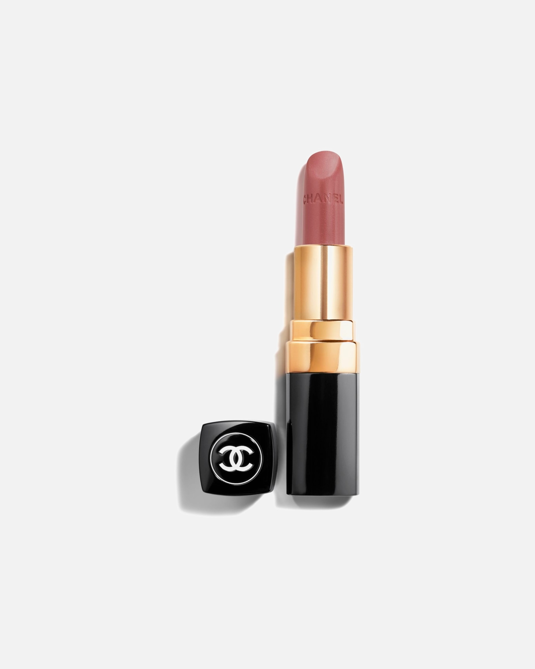 Ruj pentru Unisex CHANEL ROUGE COCO RUJ SATINAT DE LUNGĂ‚ DURATĂ‚ - ÎNGRIJIRE HIDRATANTĂ‚ ȘI NETEZITOARE A BUZELOR 104 MADEMOISELLE