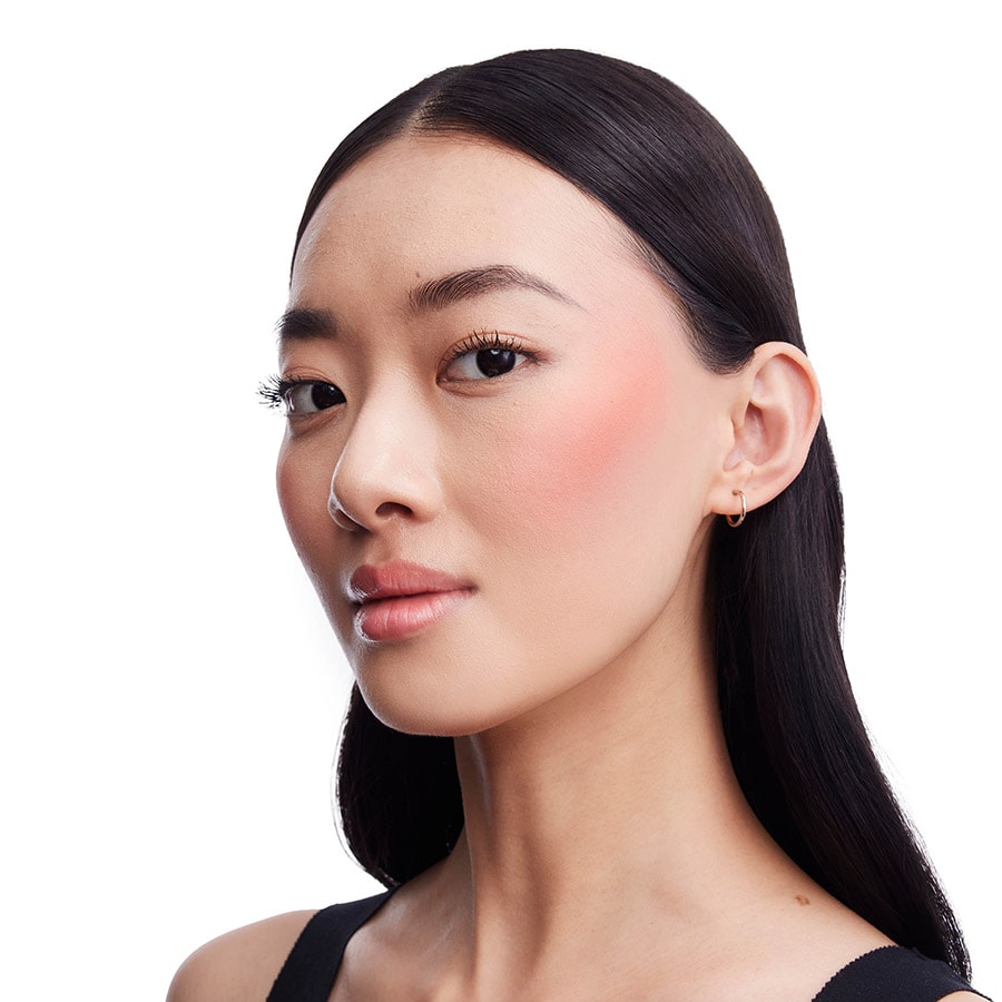 Make Me Blush Bold Blurring Blush