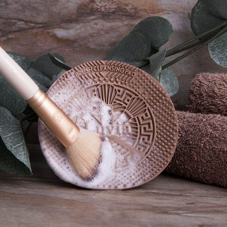 Brush Cleansing Pad