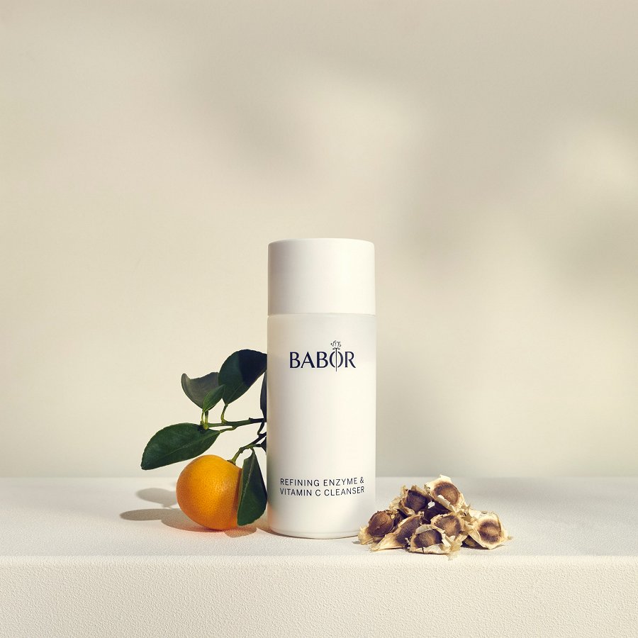 Refining Enzyme & Vitamin C Cleanser