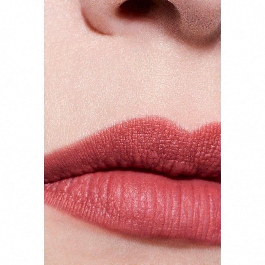 ROUGE ALLURE VELVET