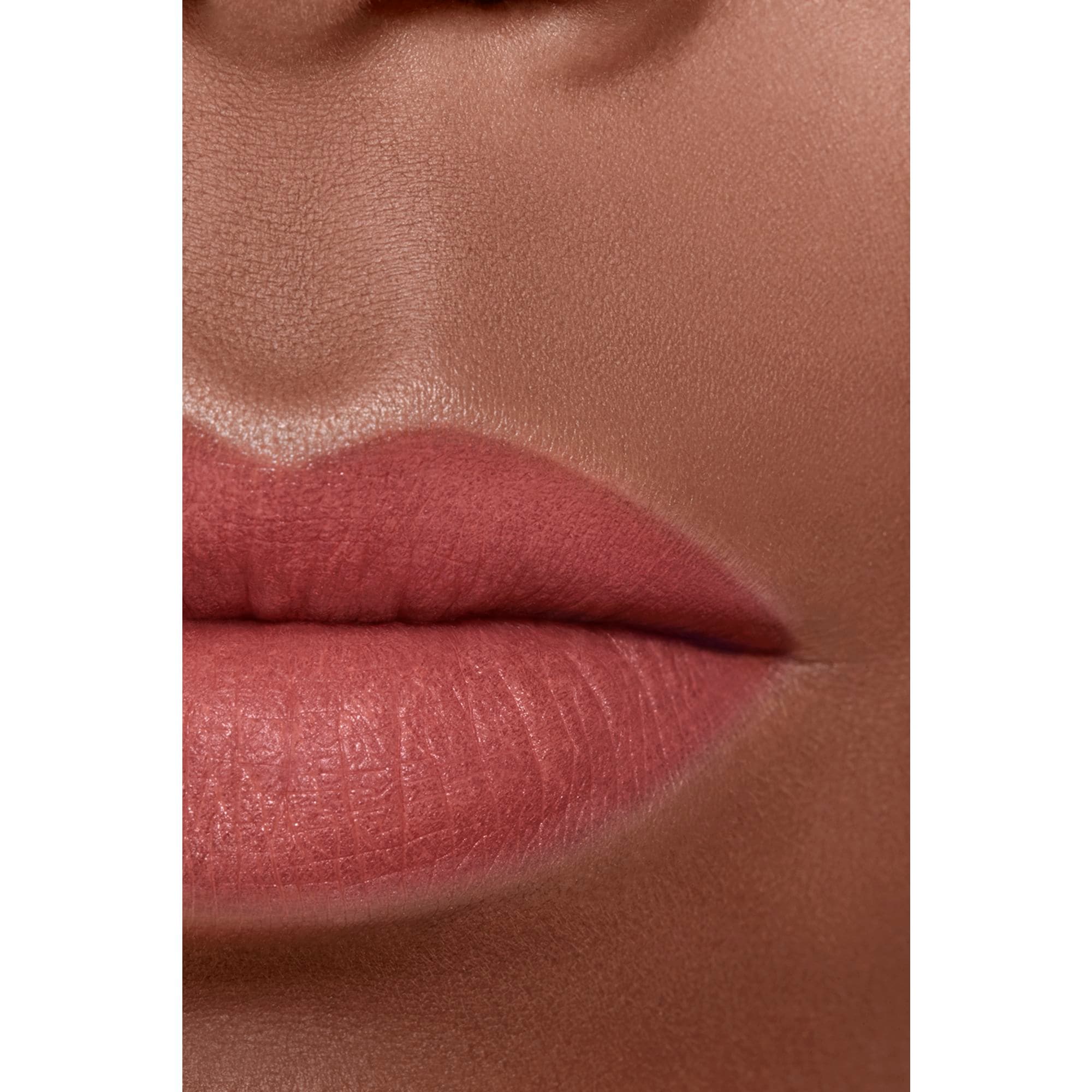 ROUGE ALLURE VELVET
