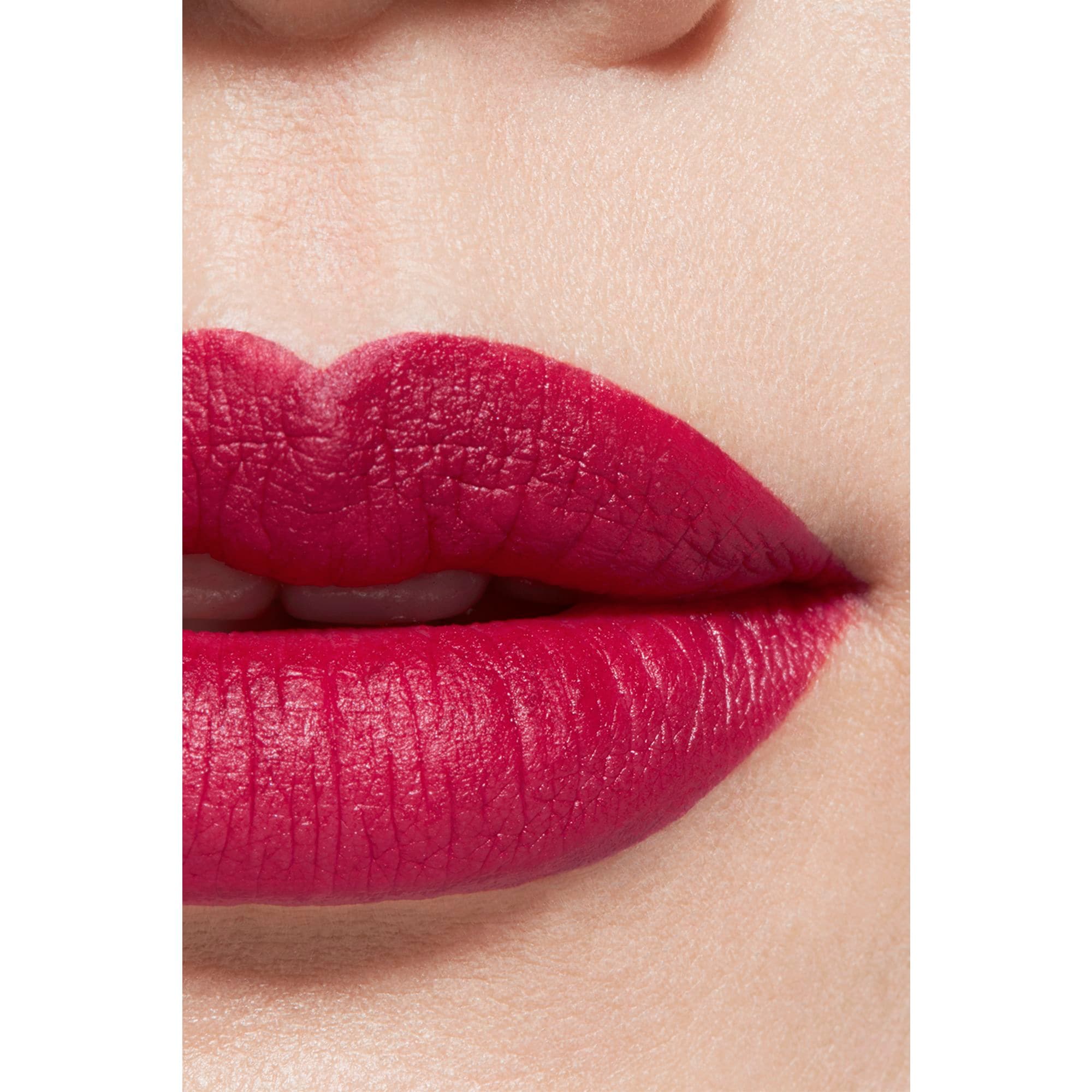 ROUGE ALLURE VELVET