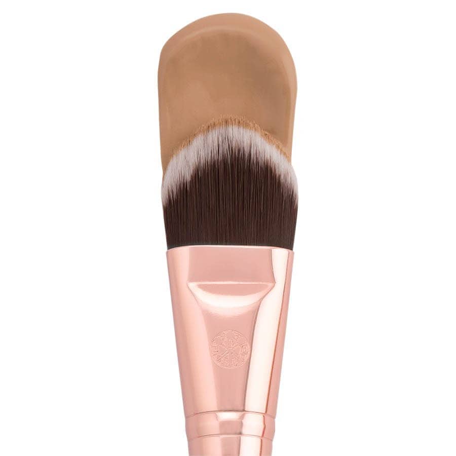 Prime Foundation Black E102