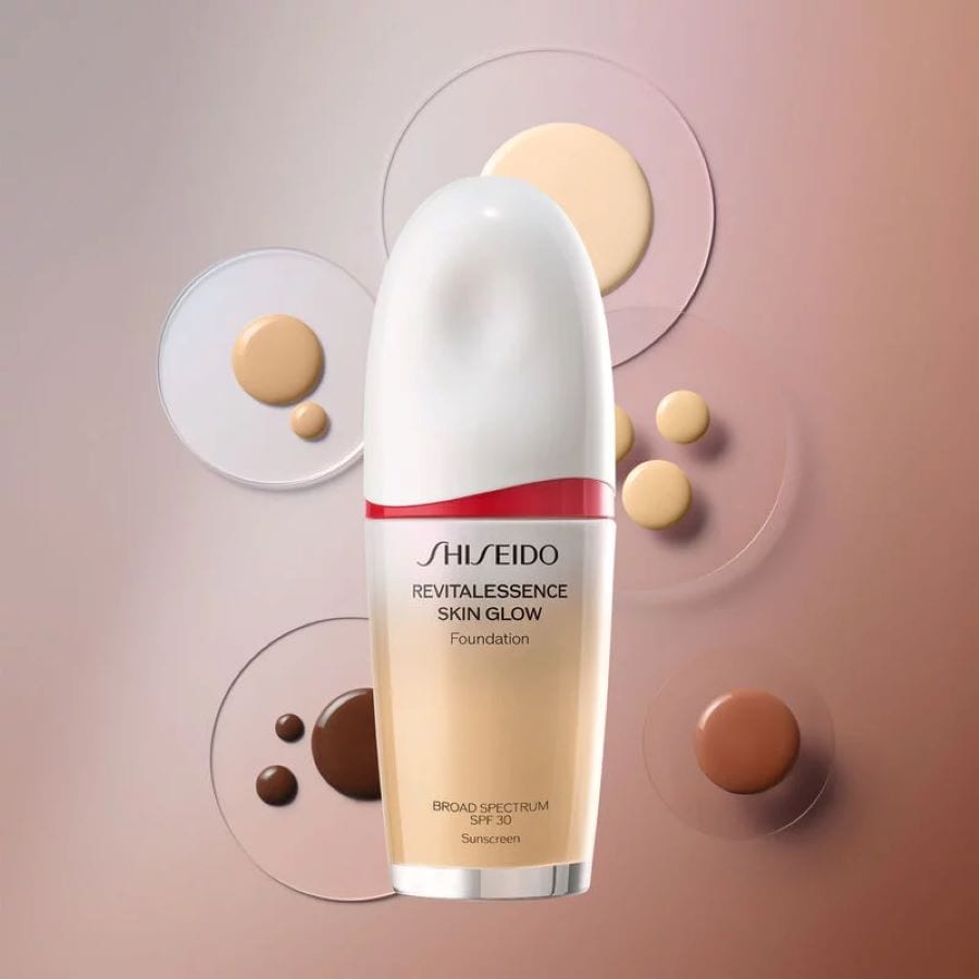 資生堂REVITALESSECESKINGLOW250 Shiseido Revitalessence Skin Glow Foundation online la DOUGLAS