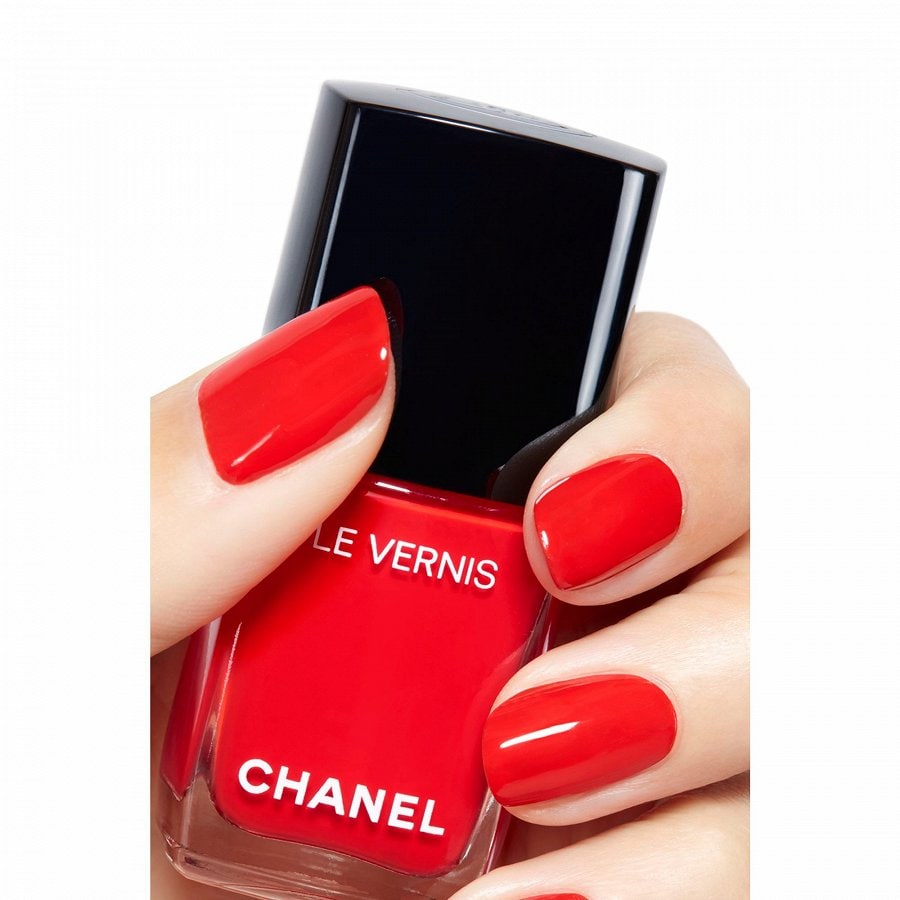 LE VERNIS