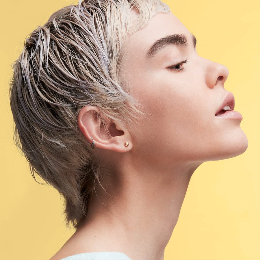 Studio Radiance Face & Body Foundation