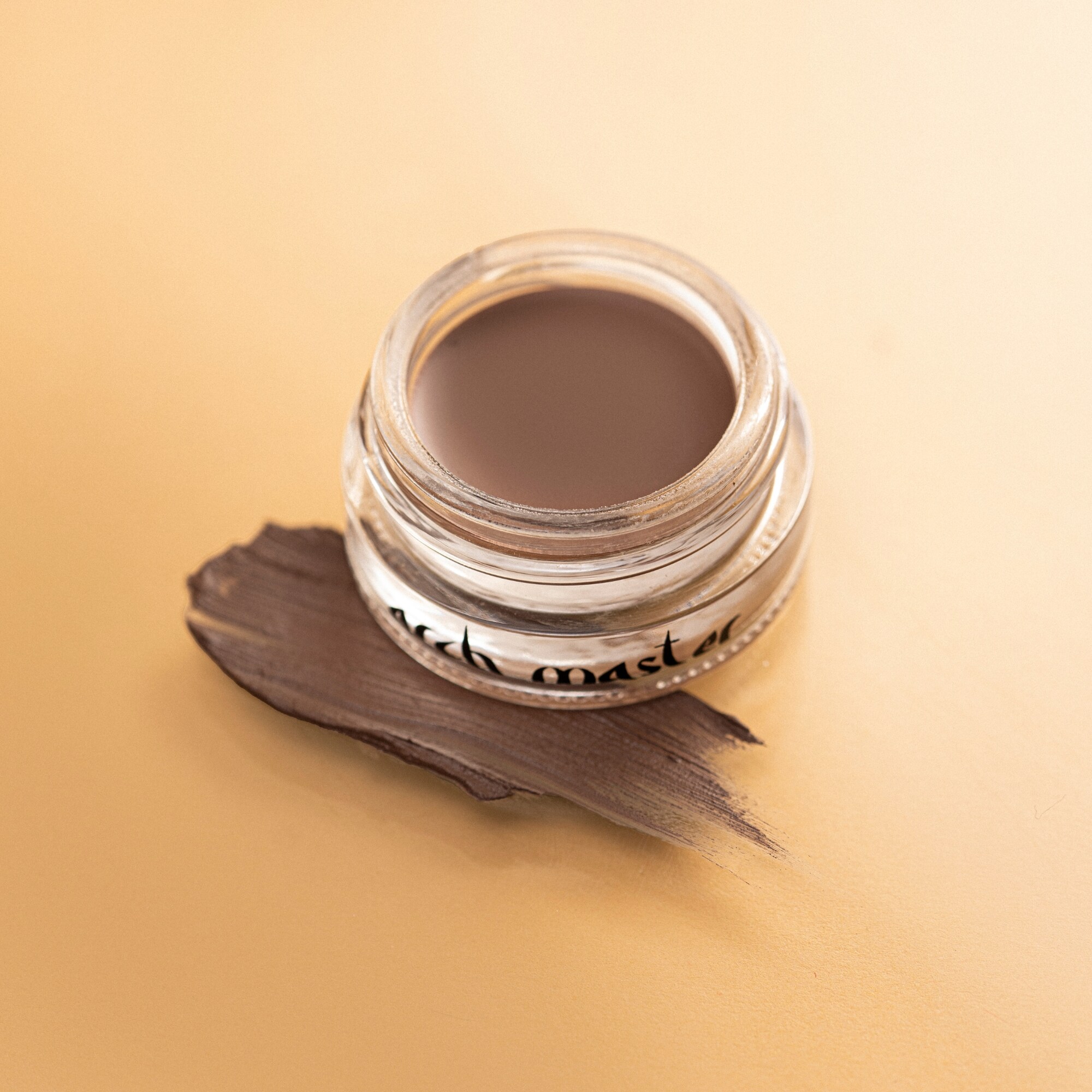 Arch Master Brow Pomade