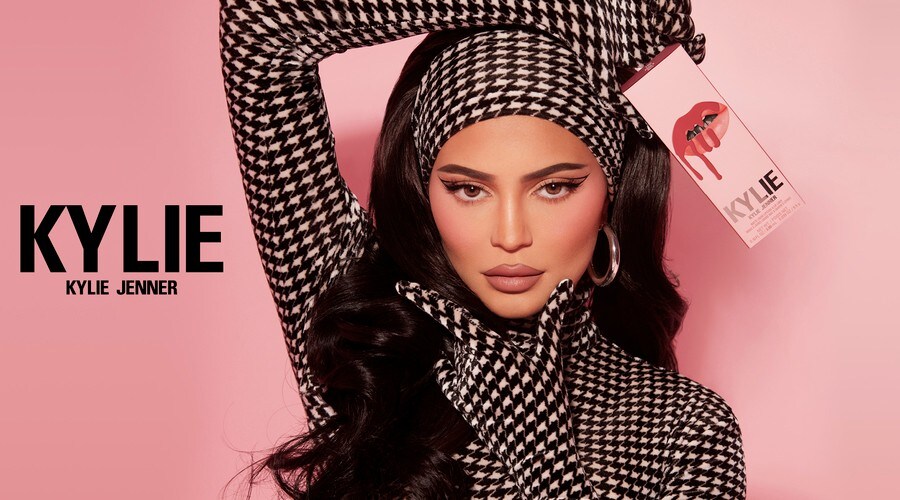 Kylie Cosmetics Produse pentru un makeup ideal la DOUGLAS