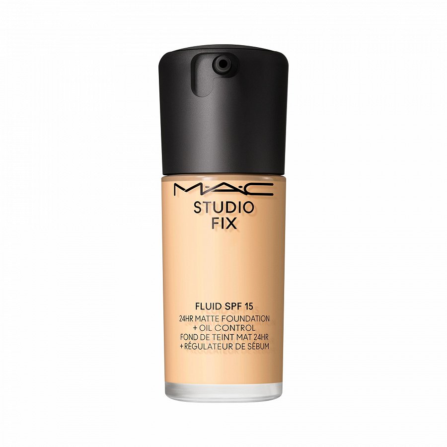 Studio Fix Fluid SPF 15 24HR Matte Foundation & Oil Control
