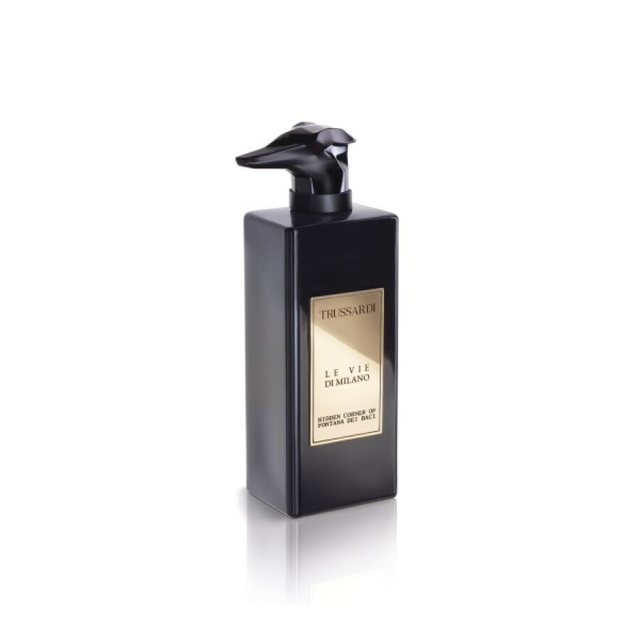 Hidden Corner of Fontana Dei Baci