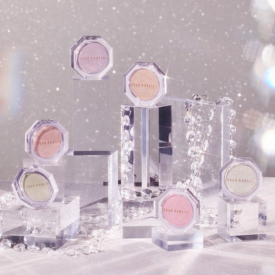 Glitz glow Highlighter