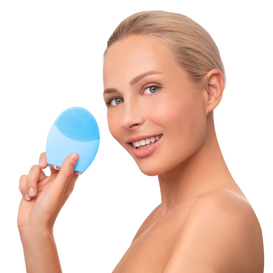LUNA 2 Facial Cleansing Brush for Combination Skin
