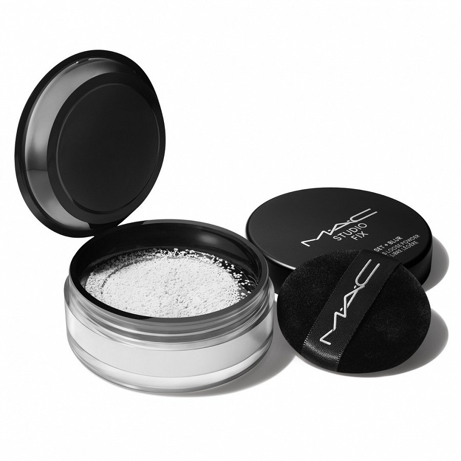 Pro Set + Blur Weightless Loose Powder Translucent