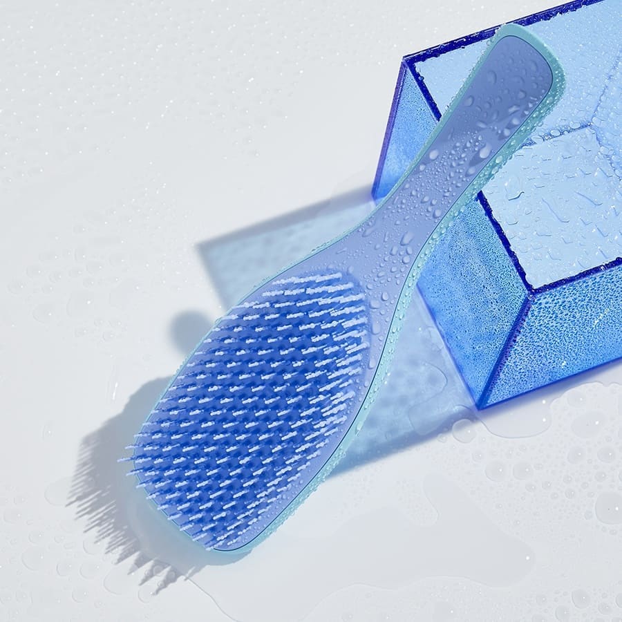 The Wet Detangler Denim Blues