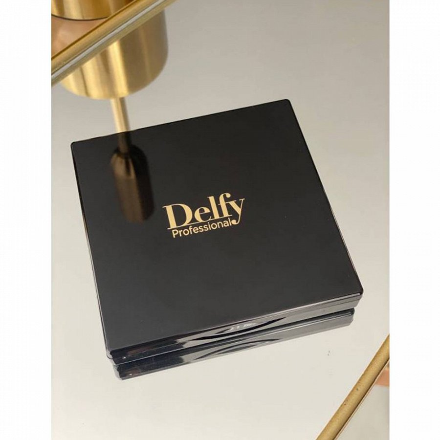 Fantasy All in One Palette Bronzer