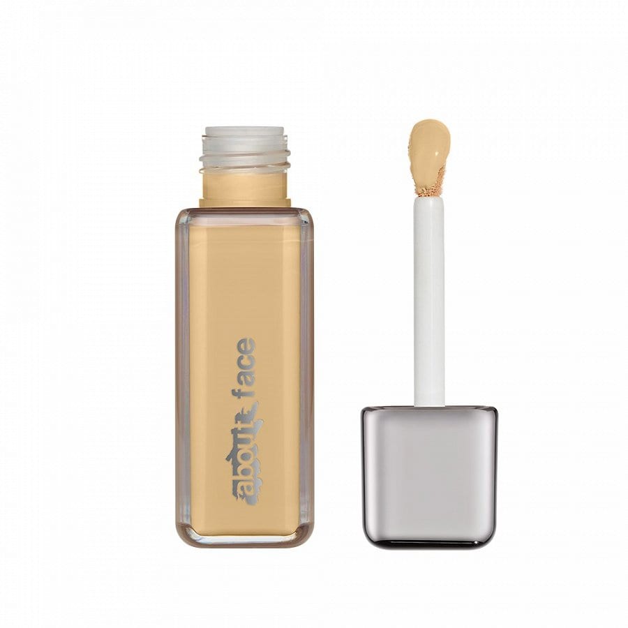 The Performer Skin-Focused Foundation