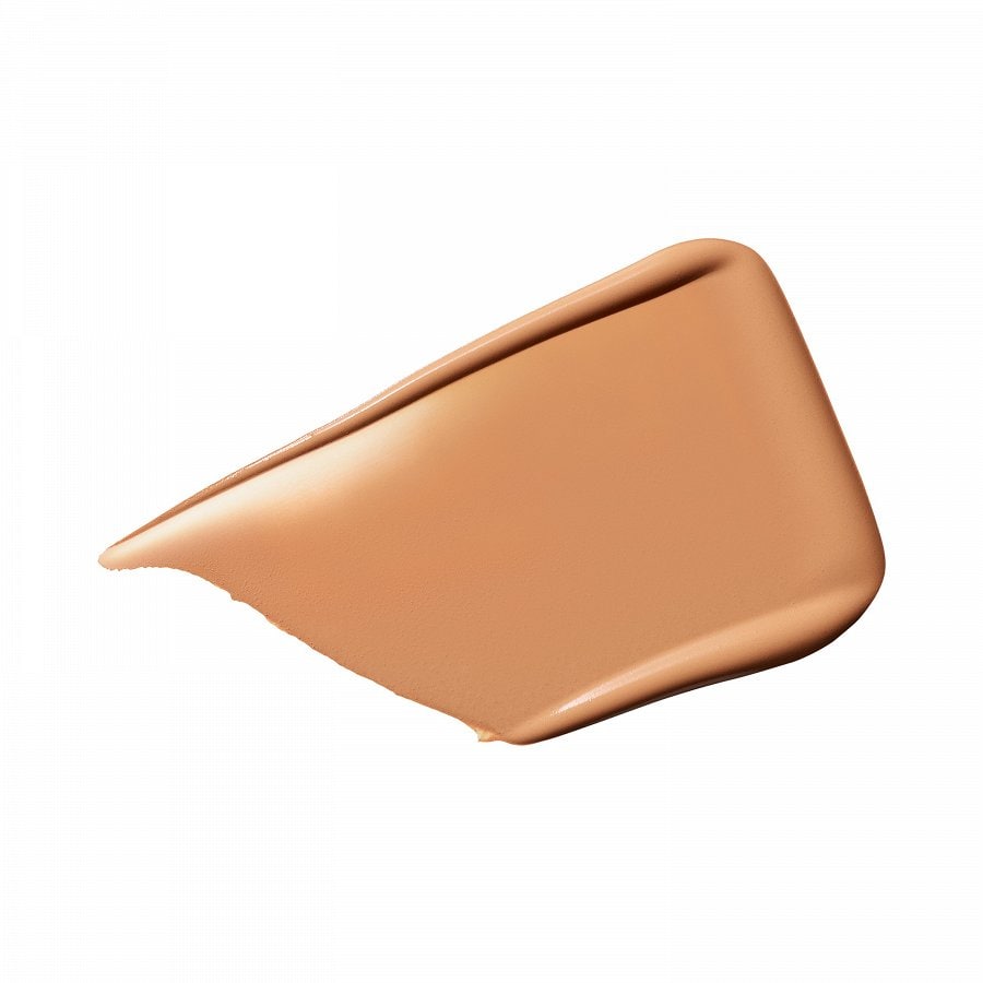 Studio Fix Fluid SPF 15 24HR Matte Foundation & Oil Control