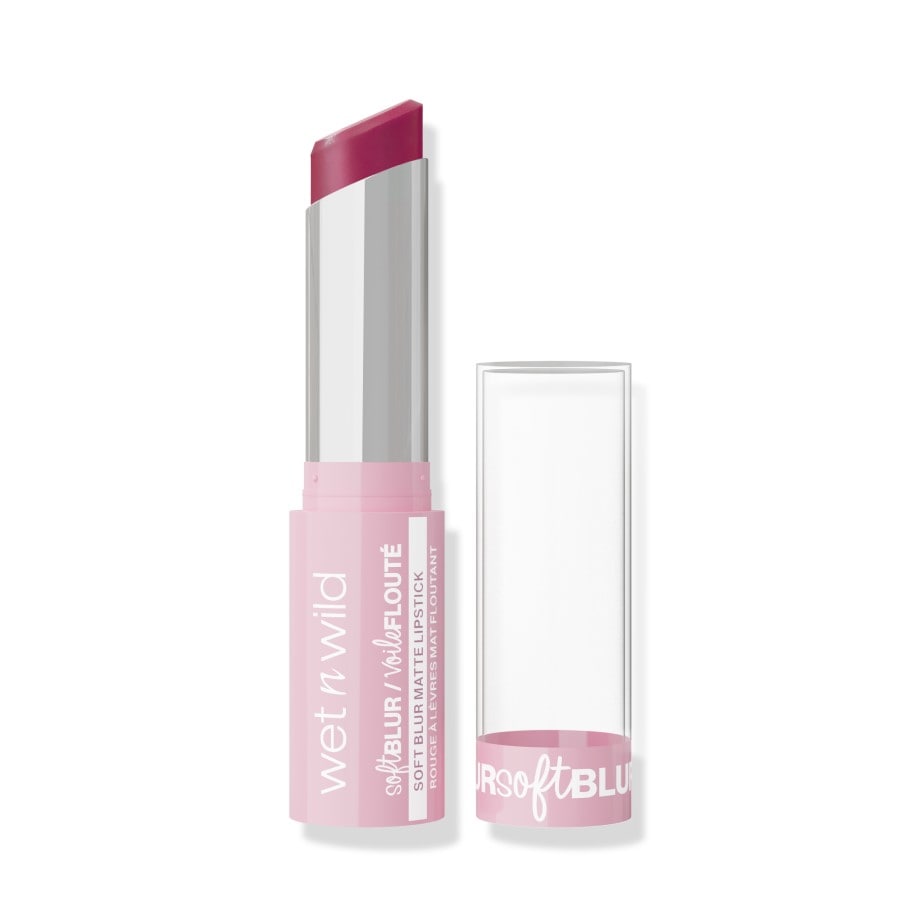 Cloud Pout Soft Blur Matte Lipstick