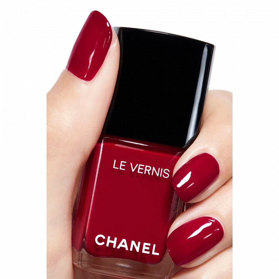 LE VERNIS