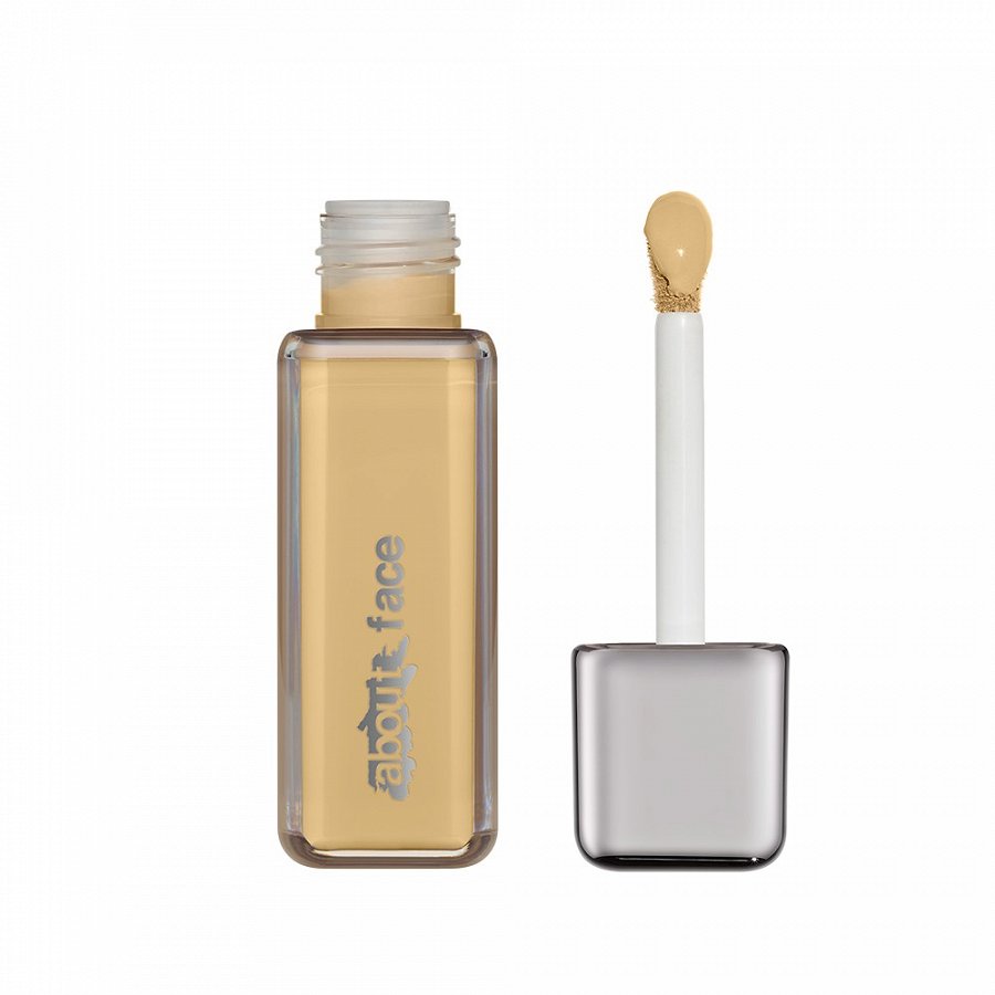 The Performer Skin-Focused Foundation
