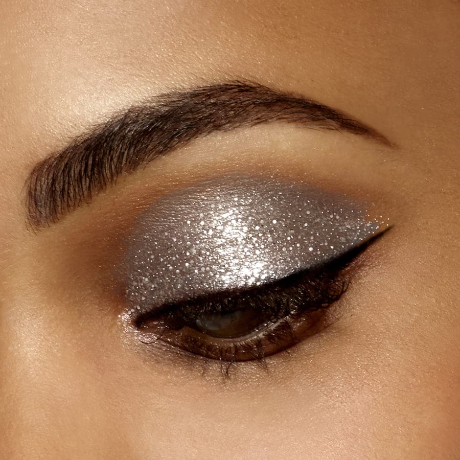 Glitter & Glow Liquid Eye Shadow