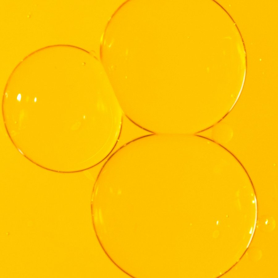 Brazilian Glossy ™ Nourishing Hair Oil