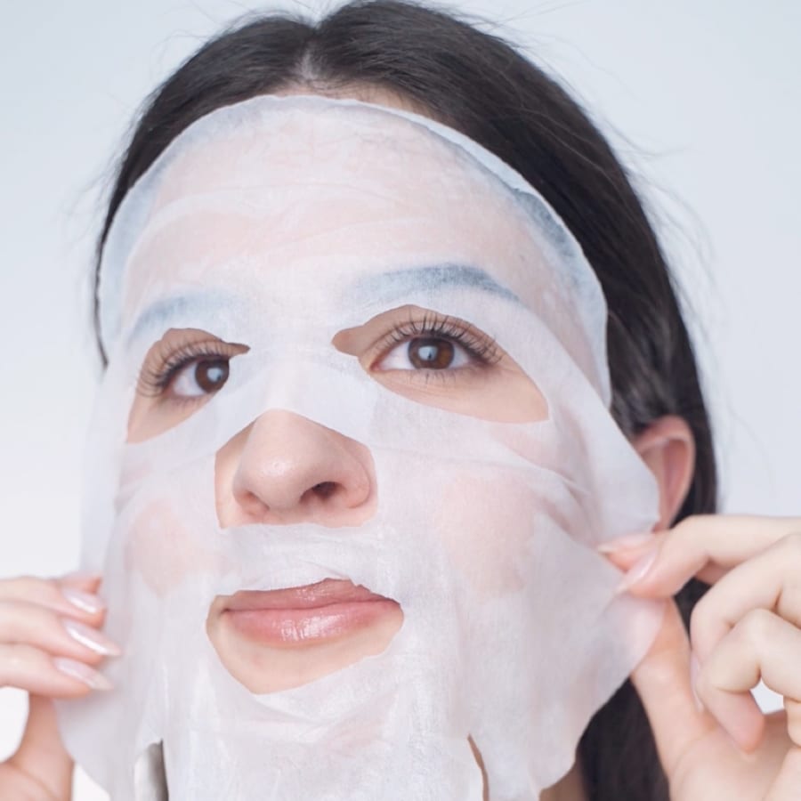 Facial Sheet Mask Illuminating and Revitalizing
