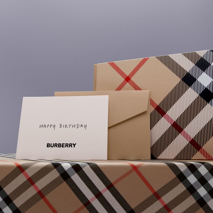 Burberry Hero Eau De Toilette