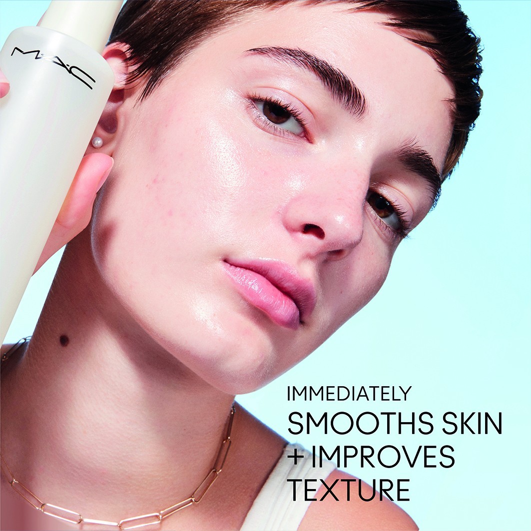 Hyper Real Fresh Canvas Cleansing Oil