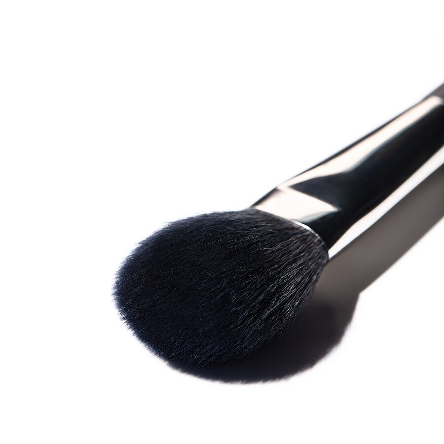 Blush Brush 102