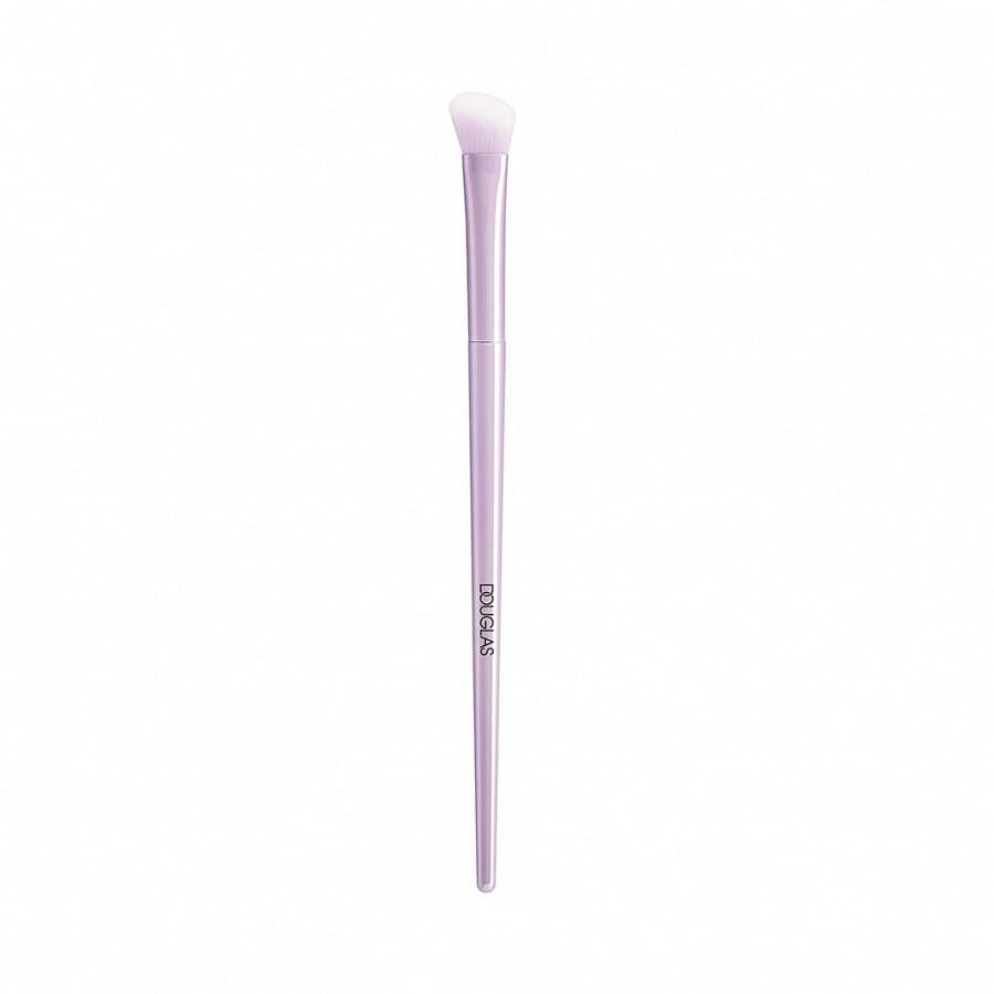 202 Angled Eyeshadow Brush