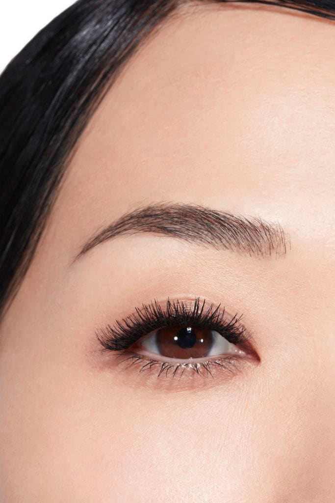 LE VOLUME RÉVOLUTION DE CHANEL NOIR