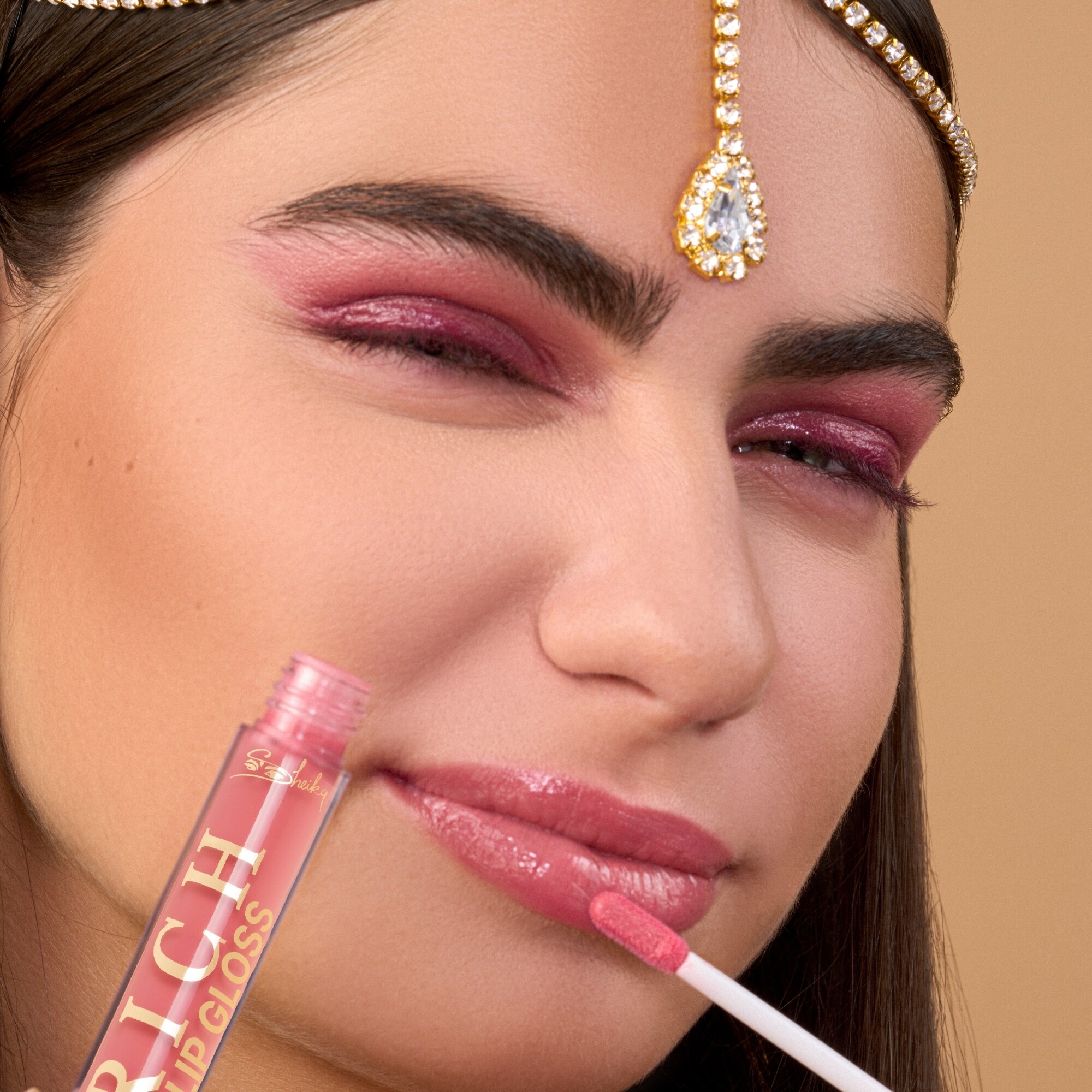 Rich Lustre Lip Gloss