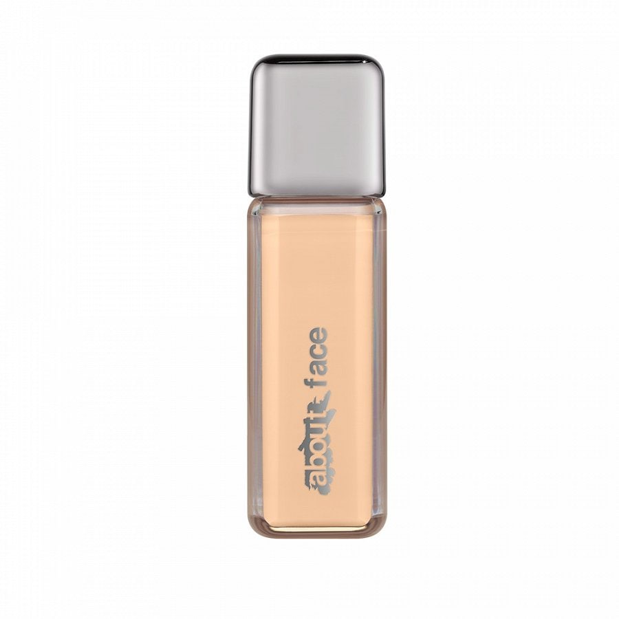 The Performer Skin-Focused Foundation