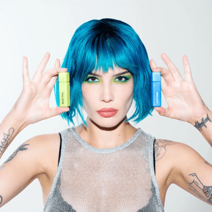 EȘTI GATA PENTRU UN NOU CAPITOL DE MACHIAJ?