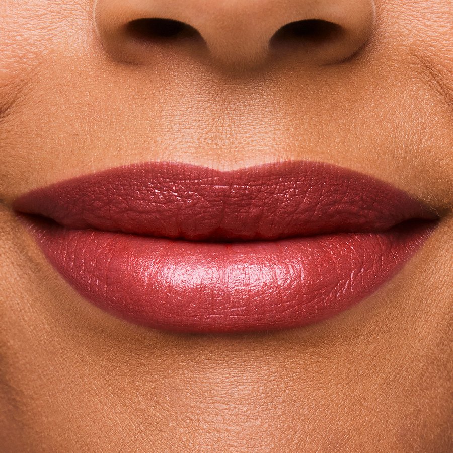 Pure Color Hi-Lustre Lipstick