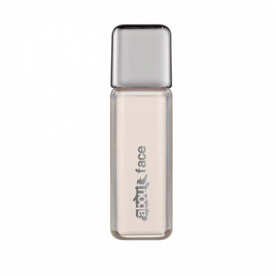 The Performer Skin-Focused Foundation
