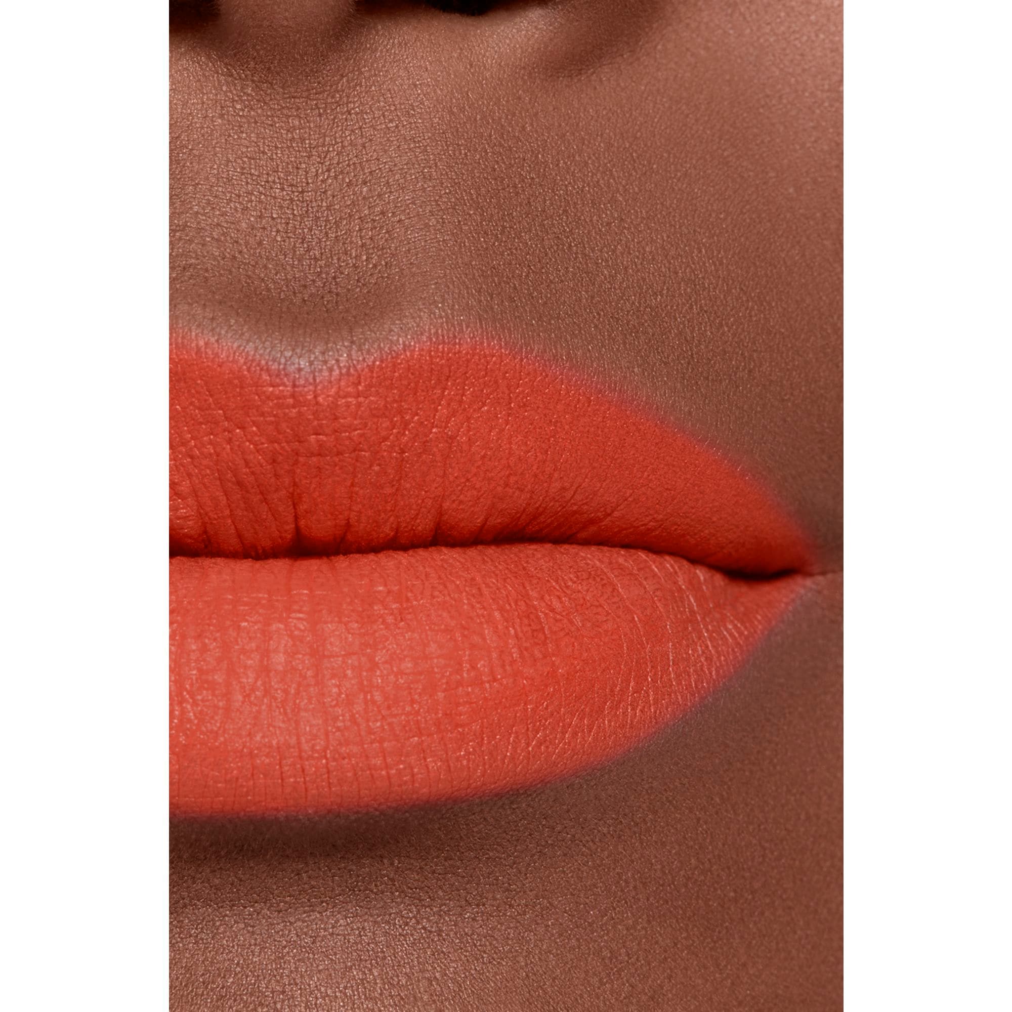 ROUGE ALLURE LIQUID VELVET