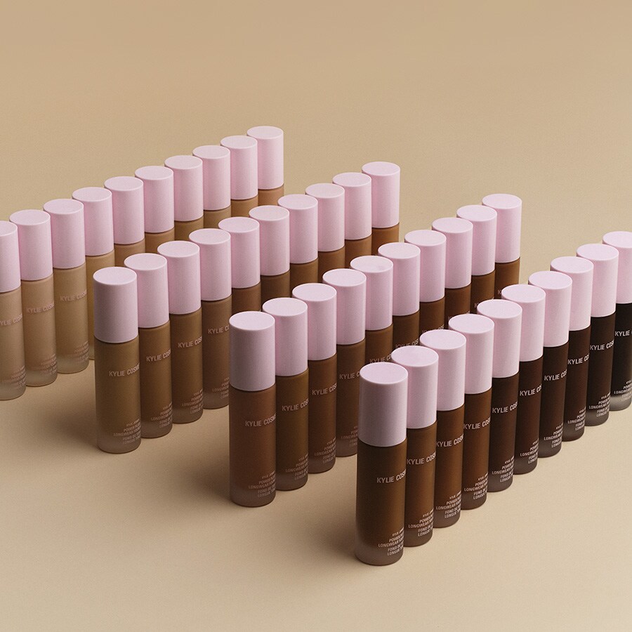 Power Plush Longwear Foundation