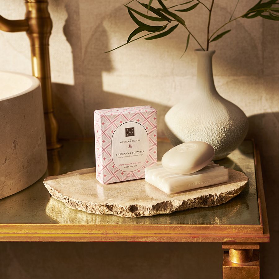 The Ritual of Sakura Shampoo & Body Bar