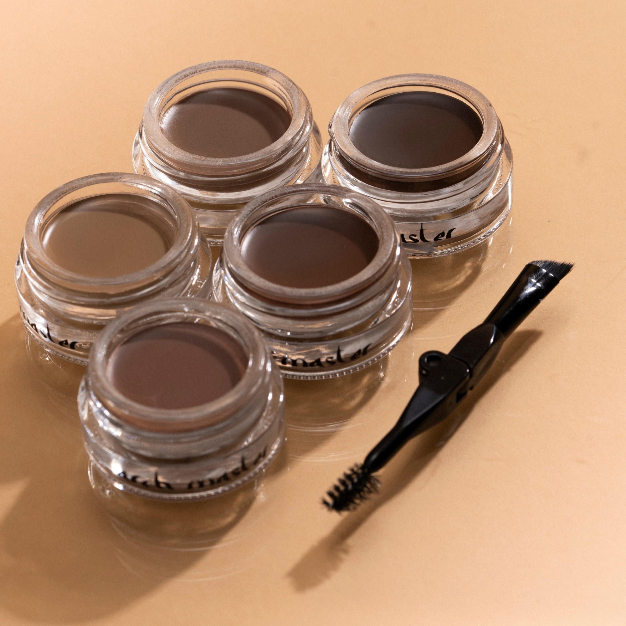Arch Master Brow Pomade