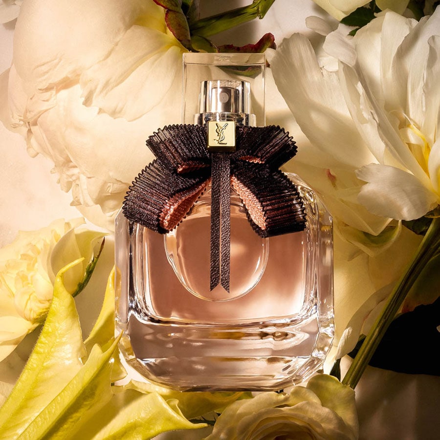 Yves Saint Laurent Mon Paris Lumière Eau De Toilette  Apa Toaleta 50 ml