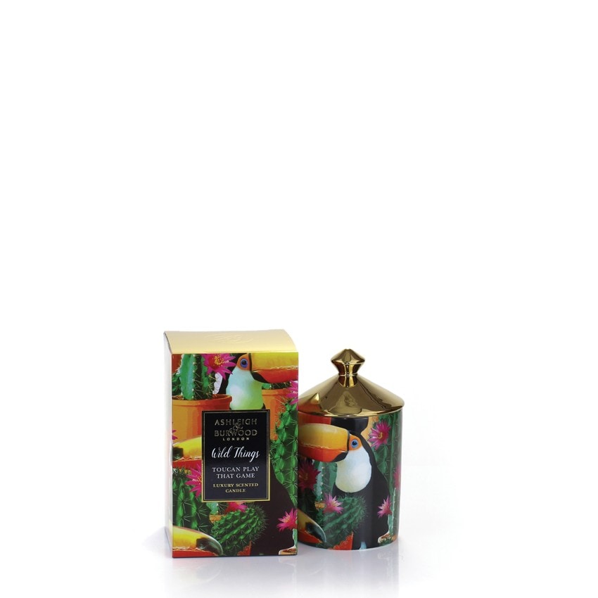 Ashleigh & Burwood Scented Candle Toucan Play That Game Mango & Nectarine  Lumanare Parfumata 320 g